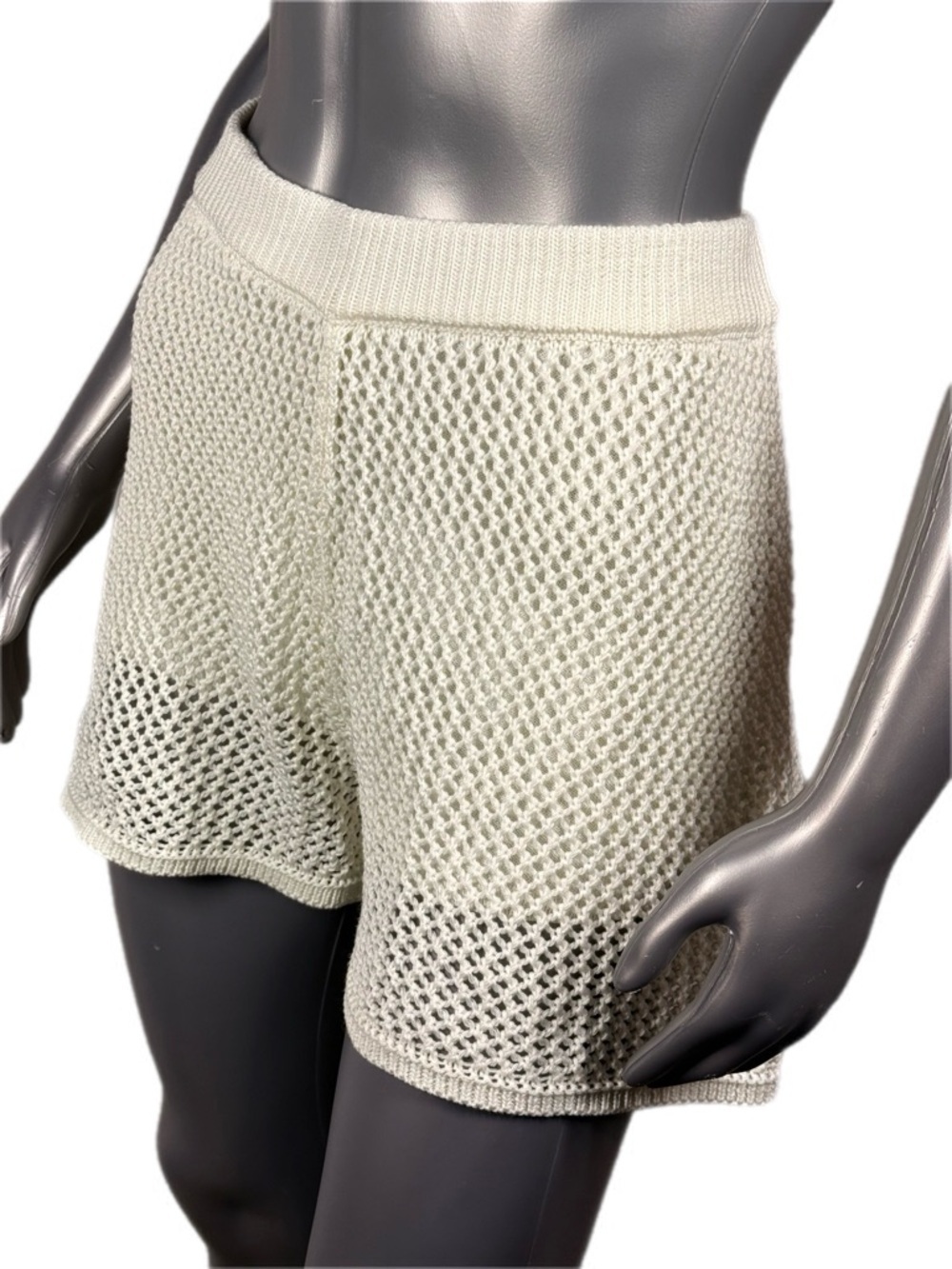 Uncharted Threads | Ivory Knit Lined Women's Shorts Soft - Picture 8 of 13